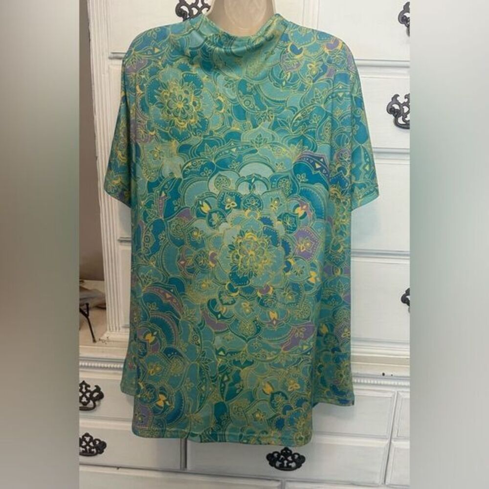 Printed Zip‎ Up Top - Picture 2 of 16